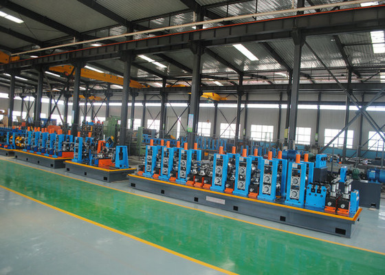 Yüksek Hızlı Verimli Kapasite Çelik ERW Boru Fabrikası Yuvarlak ve Kare Boru Boru Fabrikası Yapımı Hattı