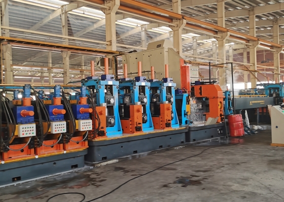 HG273 Kalınlığı 2-4mm Galvanizli Karbon Çelik kaynaklı boru kare boru değirmen