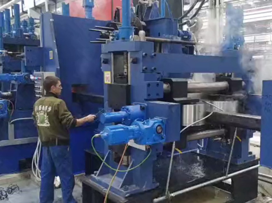 Yüksek Frekans Kaynaklı Boru Değirmeni 200x200x10mm Kare Boru İçin Otomatik Boru Değirmeni Hızlı Değişim Silindiri
