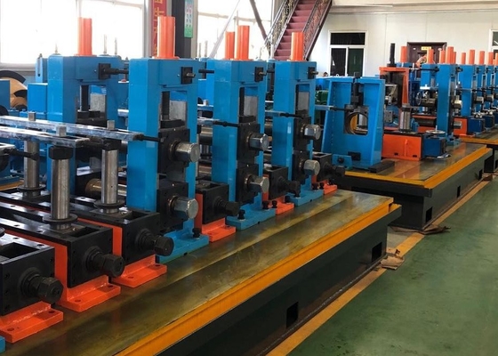Hassas Boru Değirmeni Kaynaklı Erw Boru Yapma Makinesi Dia 16-60 Mm