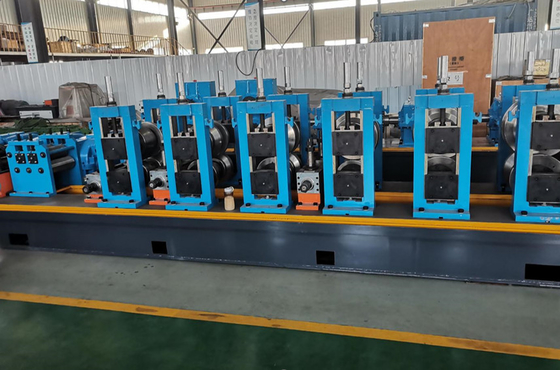 Kesinlik boru değirmen makinesi Mavi Kalınlığı 1-3mm Yüksek Frekanslı Kaynaklı Boru