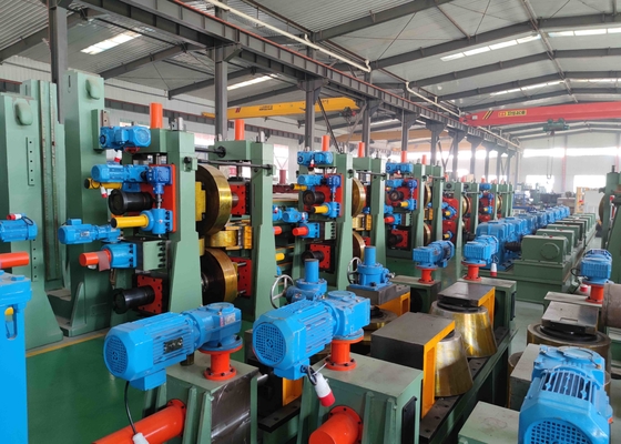 Hassas Boru Değirmeni Çapı 76mm-153mm Hız 60m / Min Büyük API Boru Mavi