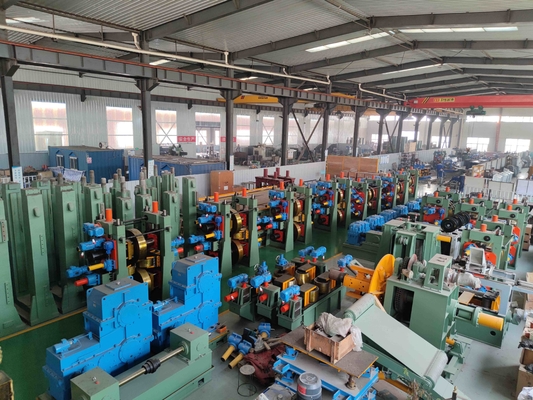 Kesinlik boru değirmeni kaynaklı karbon çelik boru değirmeni Diya 325mm - 530mm Hız 25m / Min