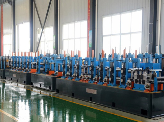 Yüksek Frekans Kaynaklı Boru Değirmeni Mavi Kaynaklı Karbon Çelik Boru Değirmeni Maksimum Hız 120m / Min Çap 12 - 63mm
