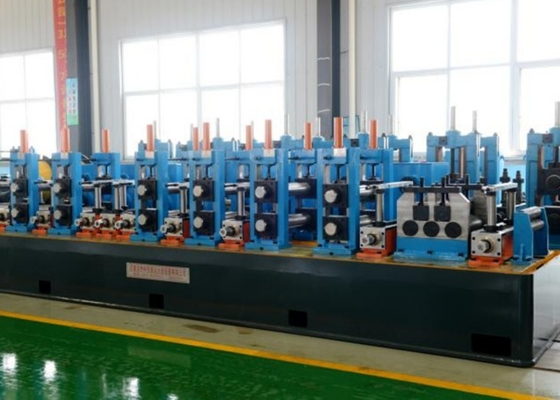 En yüksek hız 120M/Min Yüksek frekanslı kaynaklı boru değirmen makinesinin çapı 12-63Mm