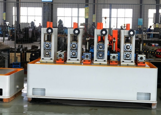 100X100Mm Yüksek hassasiyetli Tam otomatik tüp değirmen makinesi Roller içerir
