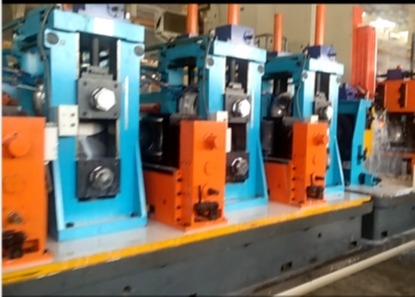 ISO9000 50X50-140x140MM Yüksek hassasiyetli kare boru fabrikası kaynaklı boru üretim hattı