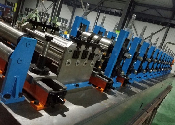 Otomatik Çelik Tüp Üretme Makinesi 200KW Rulo Oluşturma Tüp Fırını