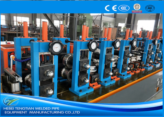 Düzenlenmiş ERW boru değirmen makinesi üretim hattı Enerji tasarrufu Mavi Renk HG32