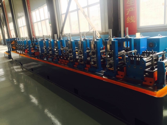 Galvanizli Çelik ERW Hf Tube Mill Line Mavi Renk Enerji tasarrufu 120m / min Çalışma hızı