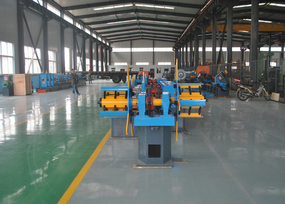Yüksek hassasiyetli düz dikişli kaynaklı ERW boru değirmen makinesi