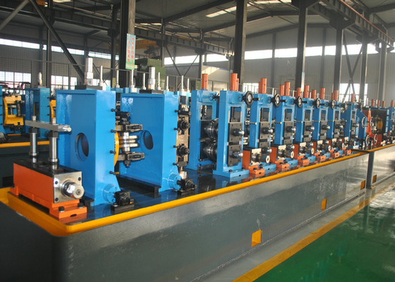 Kesinlik boru değirmen Karbon Çelik boru kaynak hattı, Çelik boru yapım makinesi 280 ~ 700mm Genişliği