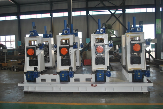 Servo Otomatik Düzenleme Çelik Tüp Yapma Makinesi Yüksek Performanslı Pürüzsüz Üretim
