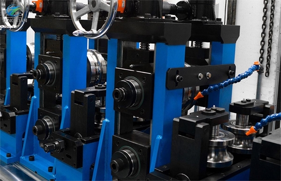Sabit Performans Yüksek Üretimli Çelik Boru Yapım Makinesi