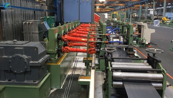 Çelik Boru Yapma Makinesi için Şekillendirme Değirmeni 200 KW HF indüksiyon kaynağı