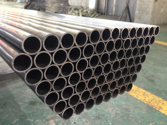 Yüksek Frekans Kaynaklı Boru Değirmeni Şerit Kalınlığı 1,5 ila 6,0 mm Şerit Genişliği 150 ila 360 mm