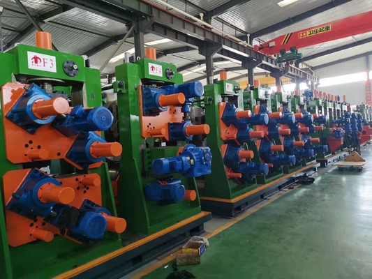 200x200mm 14.0mm Kalın yüksek frekanslı kaynaklı boru değirmen Hızlı Değişim
