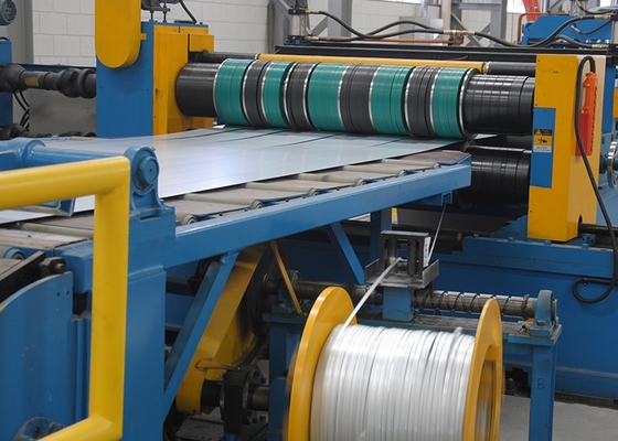 Kesilmiş Şerit Bobin 80m / Min Metal Çelik Düşük Karbonlu Çelik Dilme Makinesi