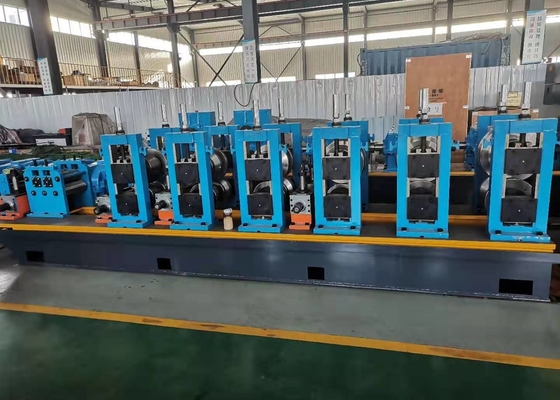 Kalınlık10mm Çap 70x70mm Hızlı Değişim Erw Silindirleri Dahil Etme Kare Boru Değirmeni