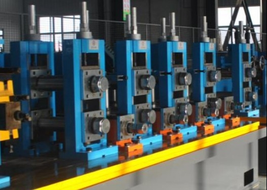 1mm Kalın Boru Yapımı İçin Galvanizli Çelik 89 Mm Yuvarlak Boru Değirmen Makinesi