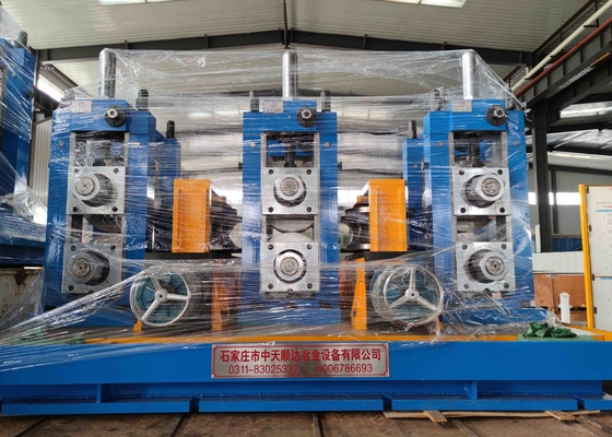Düz Dikiş Kaynaklı Yuvarlak Boru Değirmen Makinesi 130Mm Çap 4Mm Kalınlık