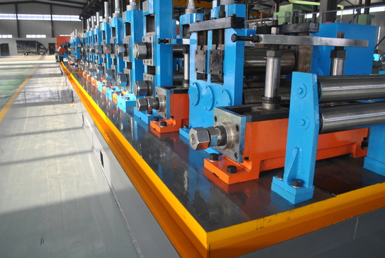 4 - 10 Mm Kalınlık Erw Çelik Boru Fabrikası Yüksek Performanslı Kaynaklı